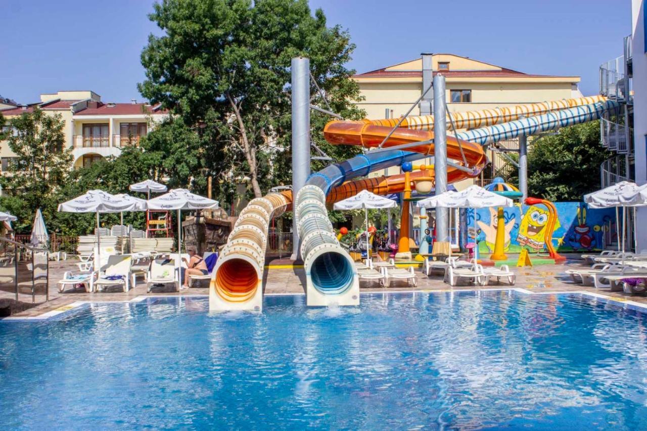 Studio Kuban Apartment Pantai Sunny Bagian luar foto
